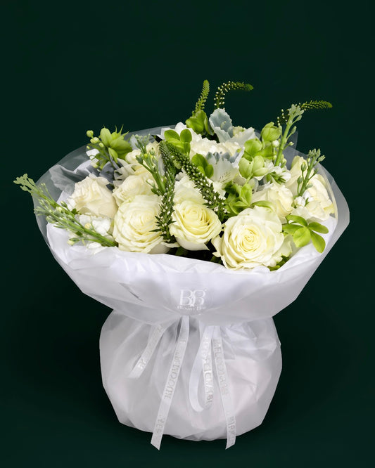 White Garden Whisper
